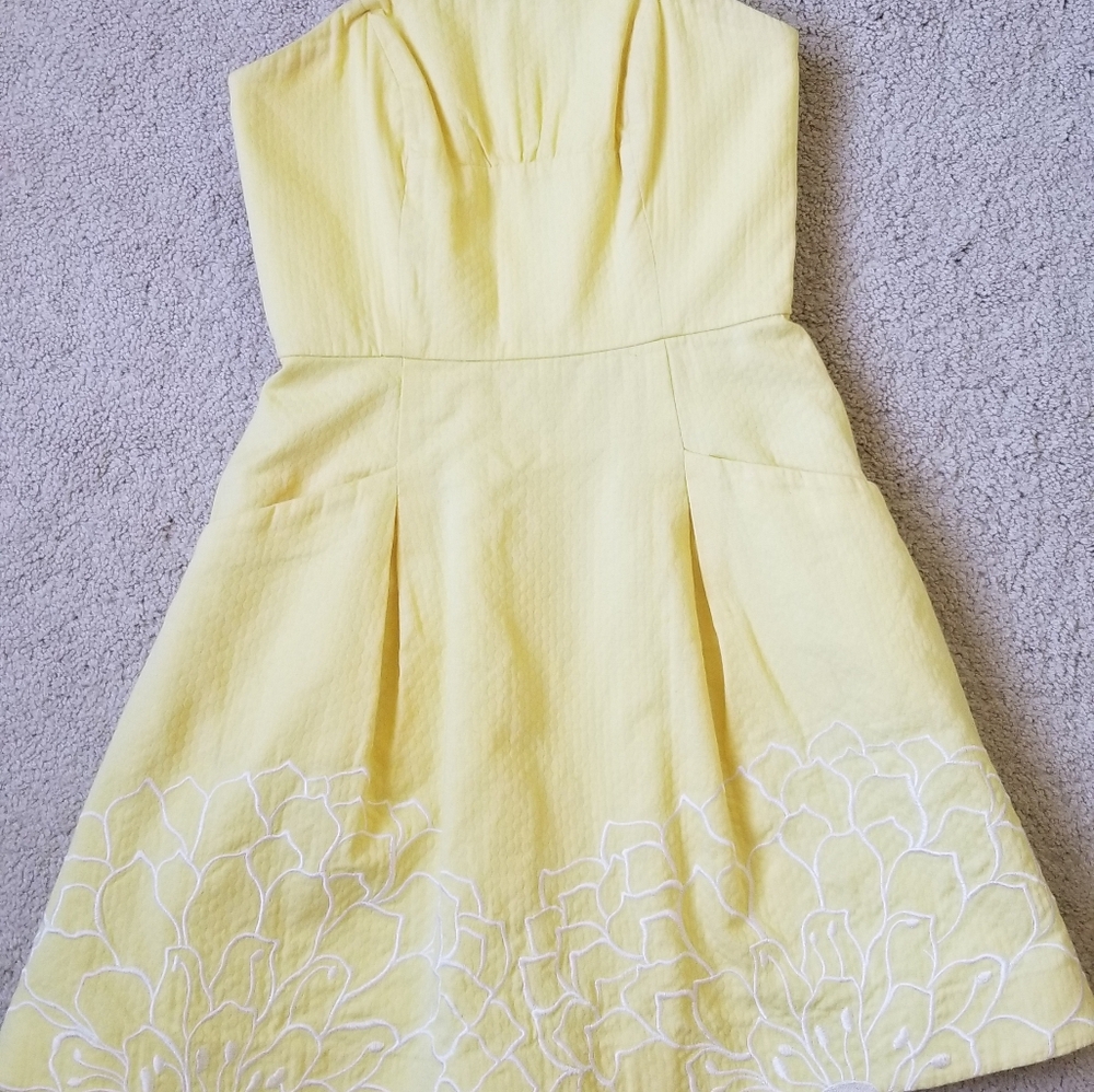 00 Starfruit Blossom Yellow Lilly Pulitzer Dress